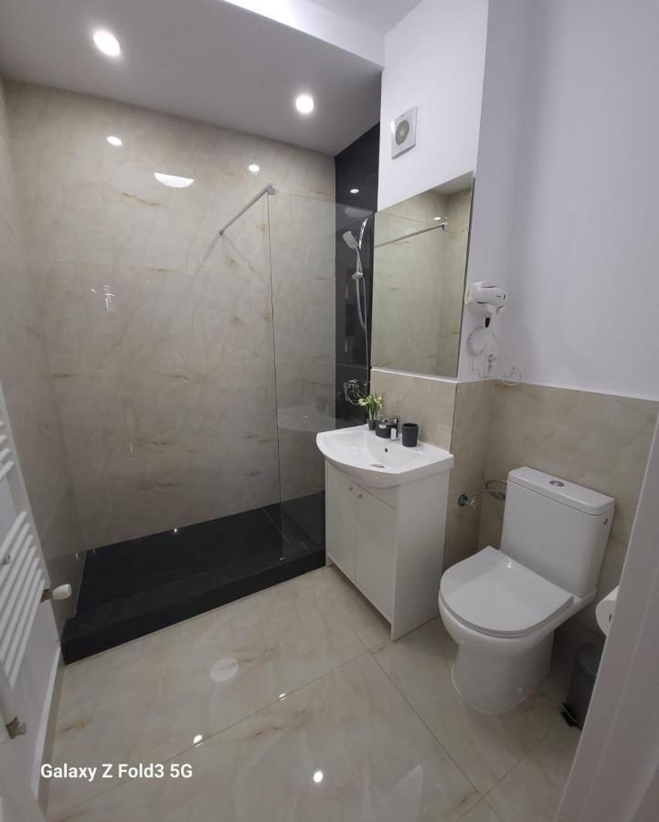 David'S Place Floreşti 外观 照片